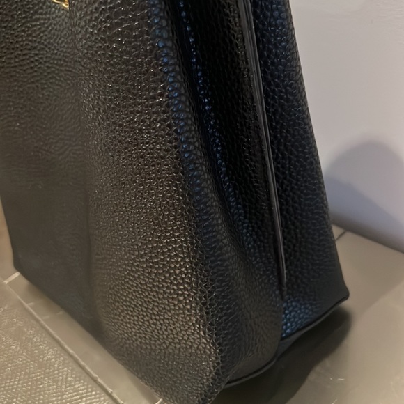 Black Fashion Vegan Leather Bucket Bag with Handle and Shoulder Strap 9”x9”x5” - Picture 4 of 11